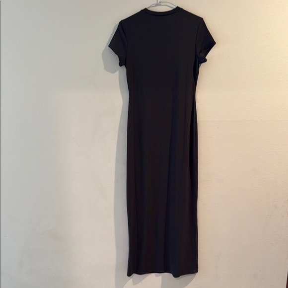 Divided Charcoal Sheath Maxi Dress Short Sleeve Crew Neck - Picture 3 of 4
